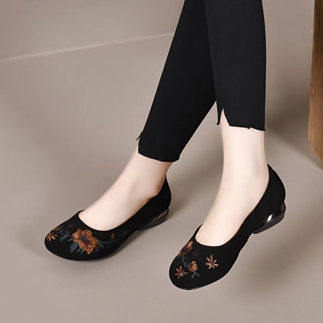 🔥【Promocja poza sezonem】【Kup 1, a 2 dostaniesz gratis】【35-41】2024 nowe modne, miękkie, wsuwane buty 